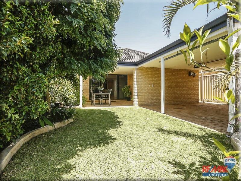 33 Tollesbury Avenue, Butler WA 6036