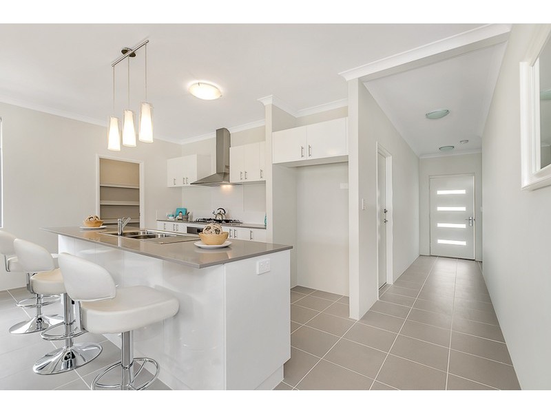 4 Gamboge Street, Eglinton WA 6034