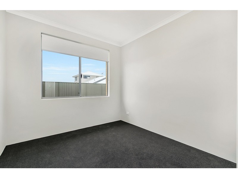 4 Gamboge Street, Eglinton WA 6034