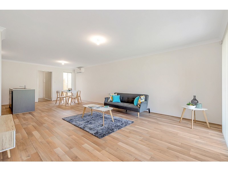 4/22 Scrubwren Circuit, Alkimos WA 6038