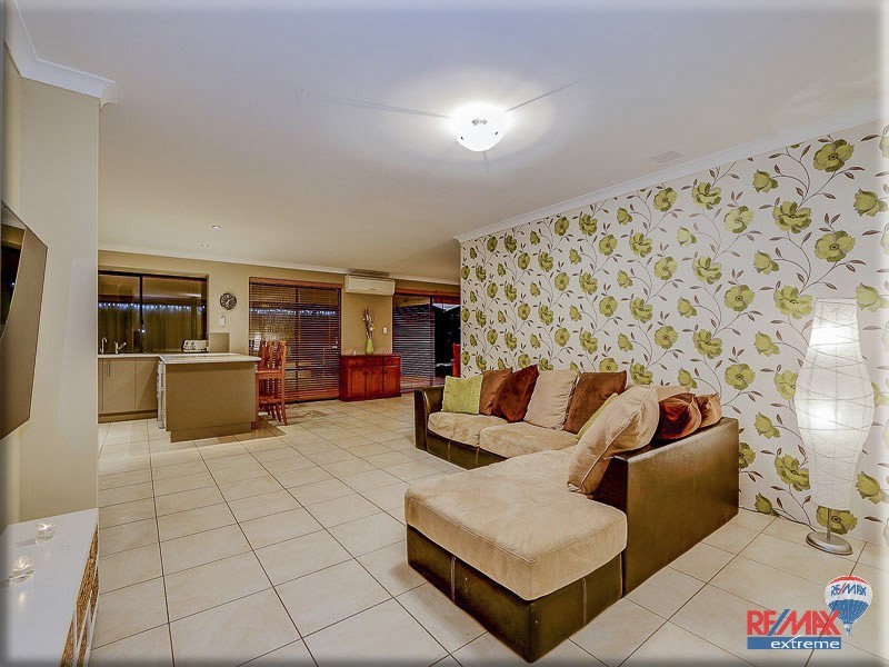 3 Haslingfield Way, Butler WA 6036