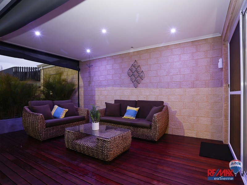 20 Tinsel Street, Yanchep WA 6035