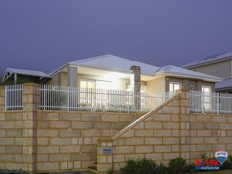 20 Tinsel Street, Yanchep WA 6035