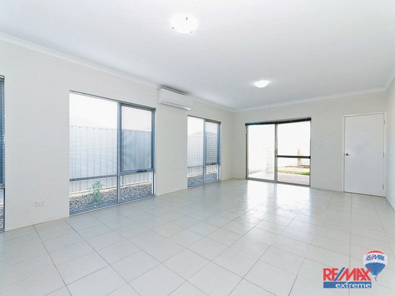 11 Karril Turn, Yanchep WA 6035