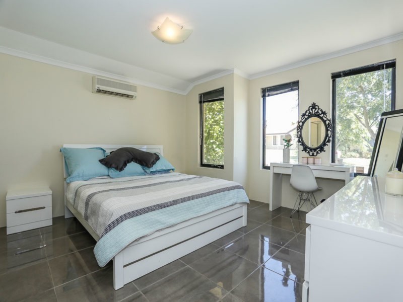 11 Foxton Way, Butler WA 6036