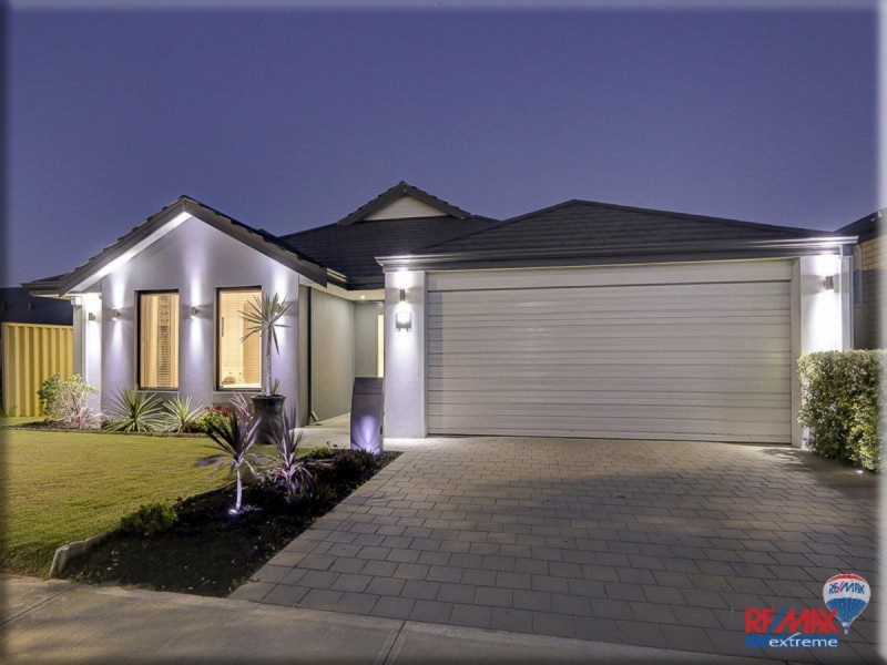 12 Rickleton Avenue, Butler WA 6036