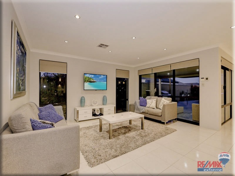 12 Rickleton Avenue, Butler WA 6036