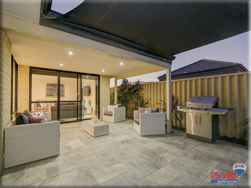 12 Rickleton Avenue, Butler WA 6036