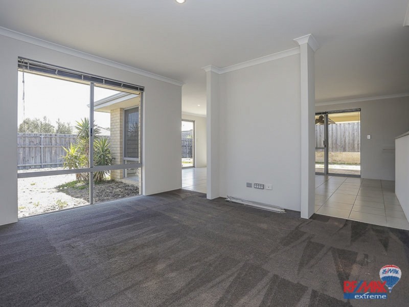 23 Current Street, Yanchep WA 6035