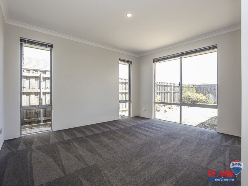 23 Current Street, Yanchep WA 6035