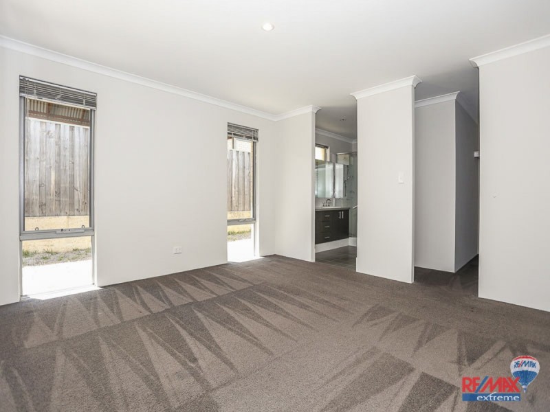 23 Current Street, Yanchep WA 6035