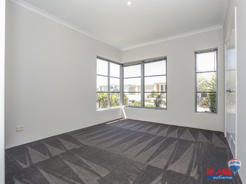 23 Current Street, Yanchep WA 6035