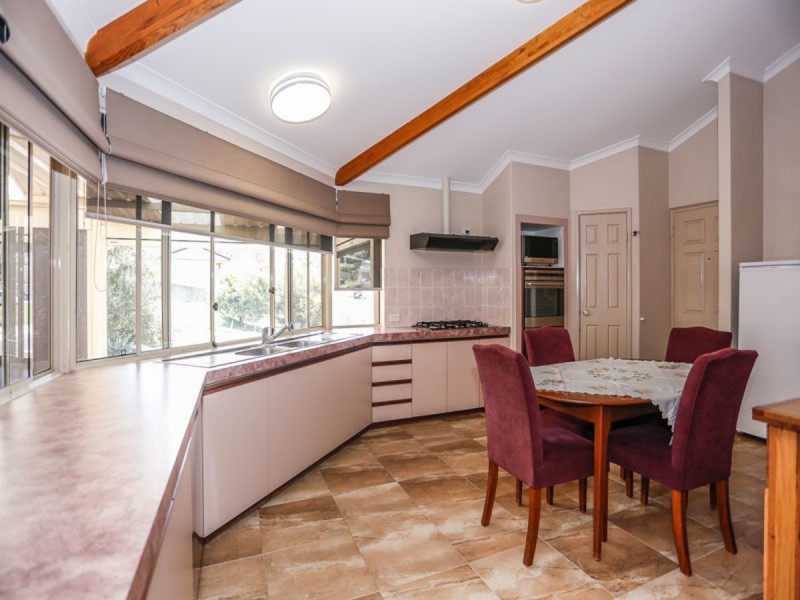 45 Graham Road, Quinns Rocks WA 6030