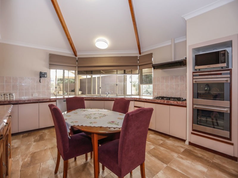 45 Graham Road, Quinns Rocks WA 6030