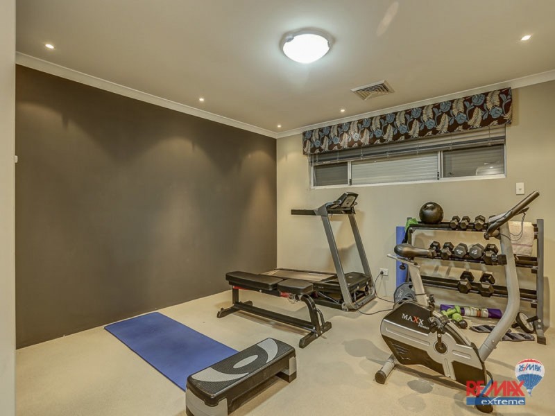 7 Badley Loop, Butler WA 6036