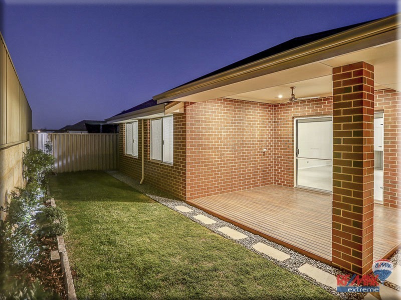 32 Manningtree Approach, Butler WA 6036