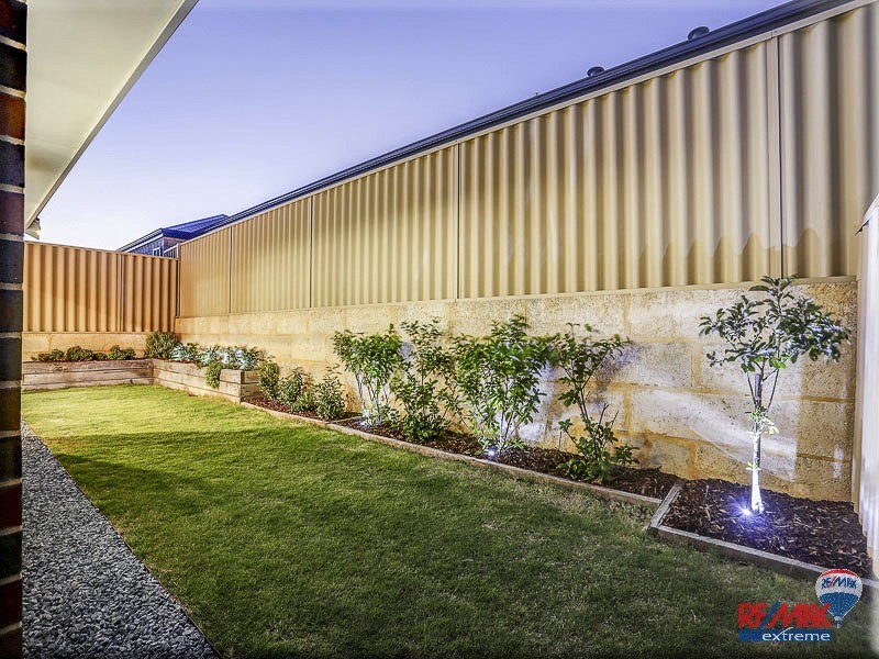 32 Manningtree Approach, Butler WA 6036