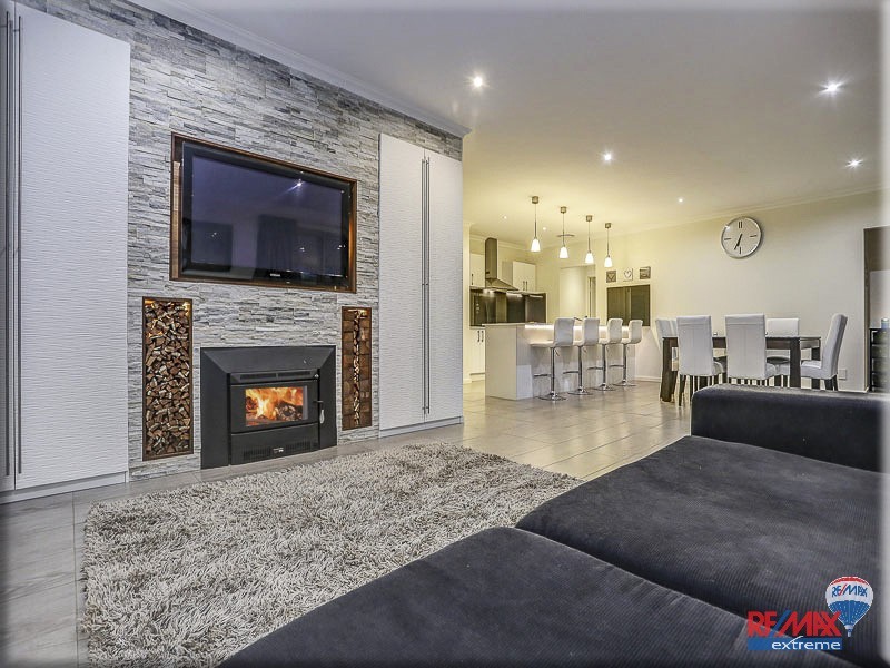 72 Kardan Drive, Yanchep WA 6035