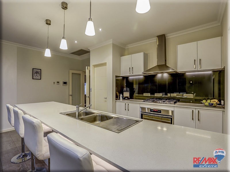 72 Kardan Drive, Yanchep WA 6035