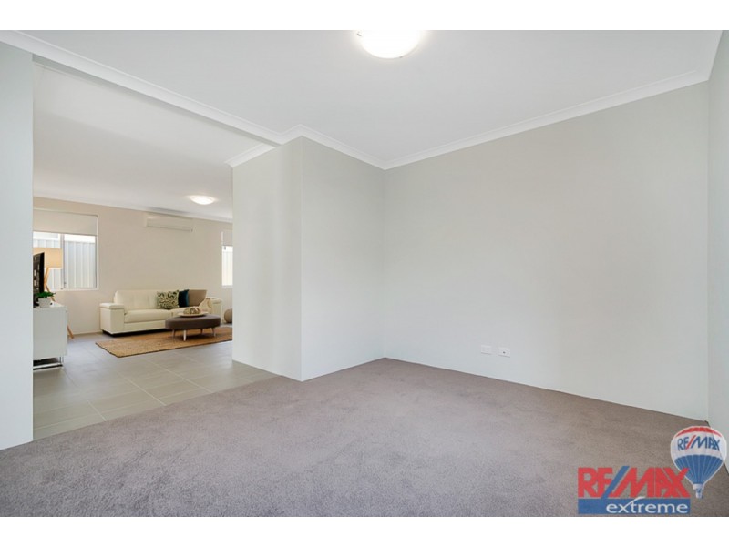 9 Gamboge Street, Eglinton WA 6034