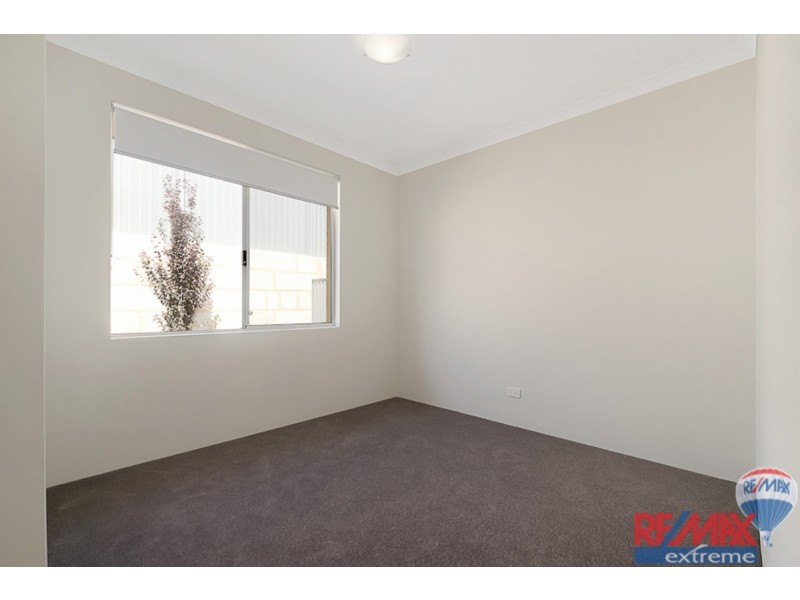 9 Gamboge Street, Eglinton WA 6034