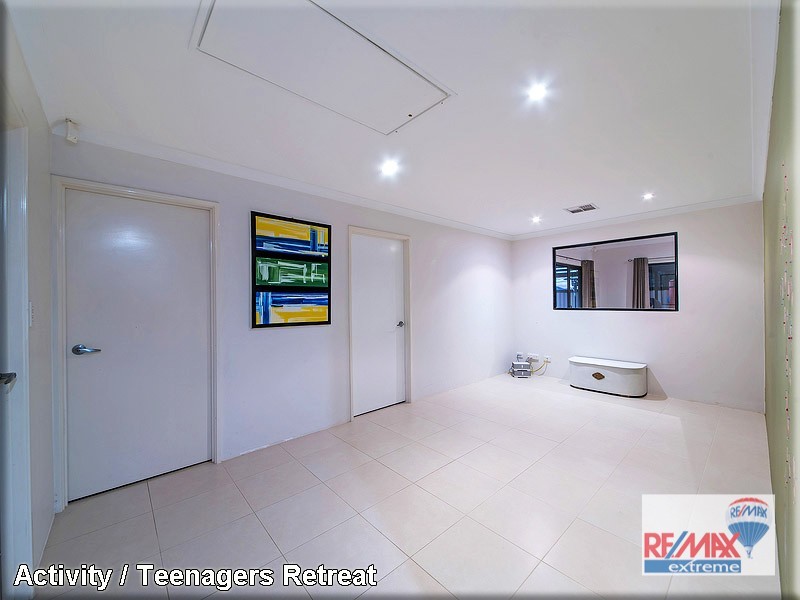 8 Crumlin Way, Ridgewood WA 6030