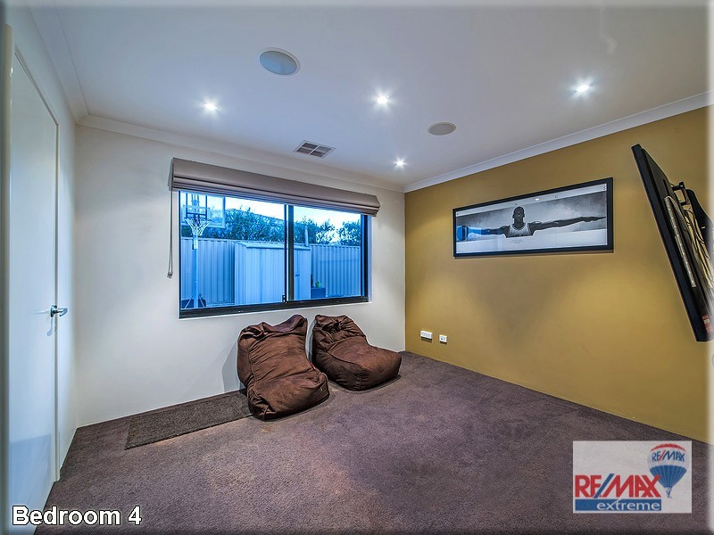 8 Crumlin Way, Ridgewood WA 6030
