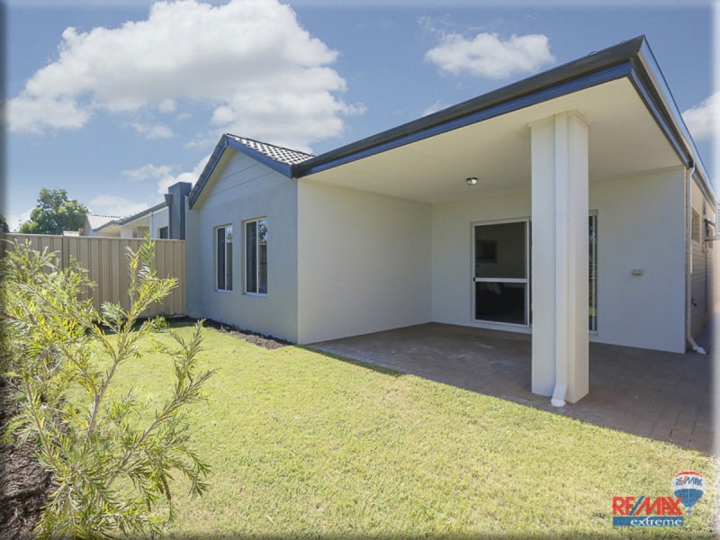 11 Sparkwell Lane, Butler WA 6036