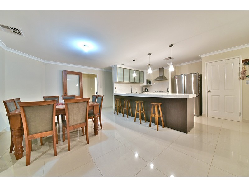 27 Heysham Bend, Butler WA 6036