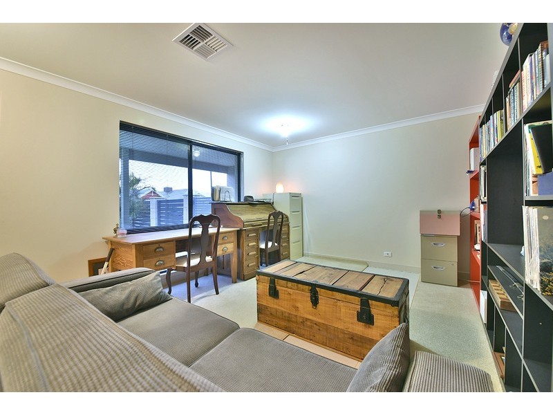 27 Heysham Bend, Butler WA 6036