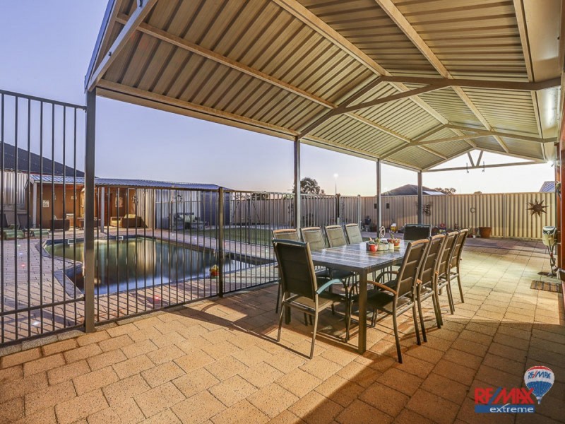 4 Tuross Place, Ridgewood WA 6030