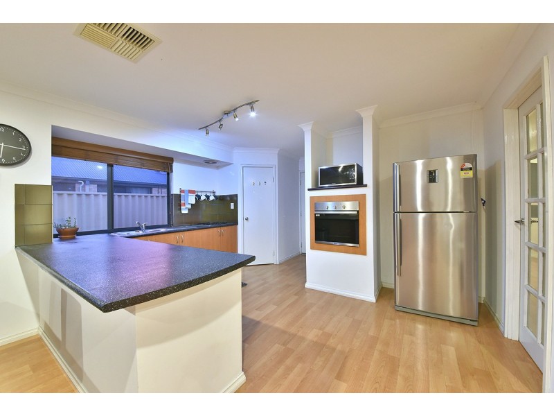 6 Leyland Road, Butler WA 6036