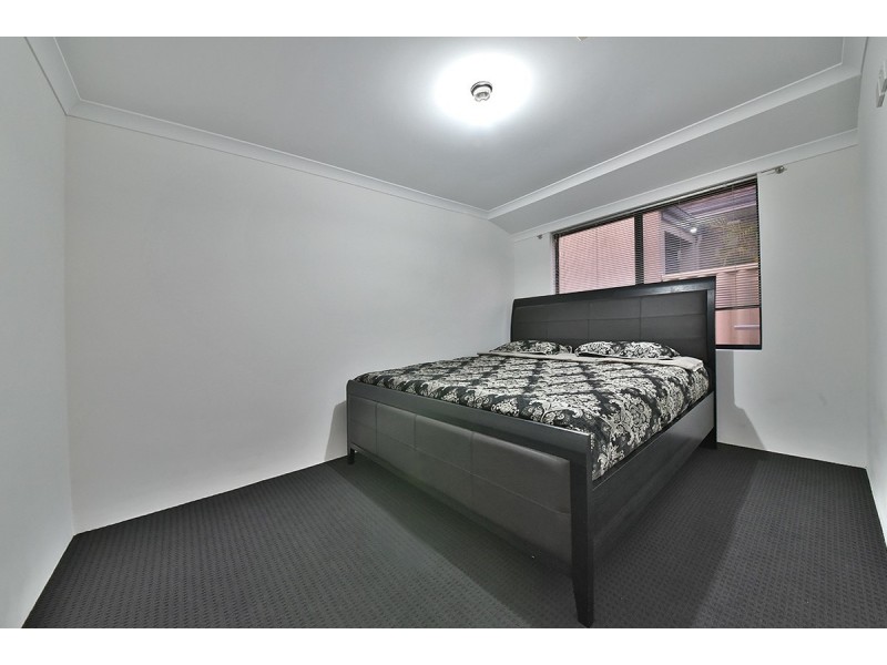 6 Leyland Road, Butler WA 6036