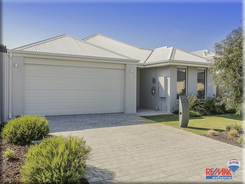 30 Windermere Chase, Butler WA 6036