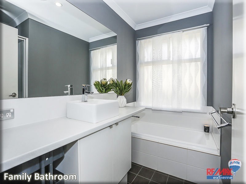 30 Windermere Chase, Butler WA 6036