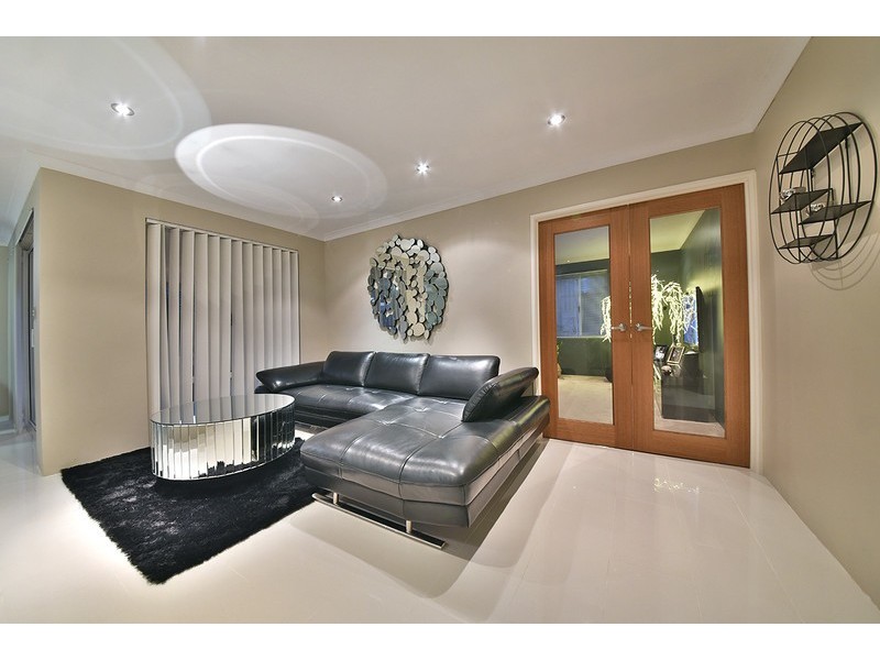 8 Paisley Link, Butler WA 6036