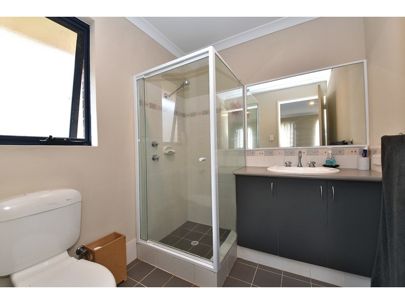 16 Tarbert Parade, Ridgewood WA 6030