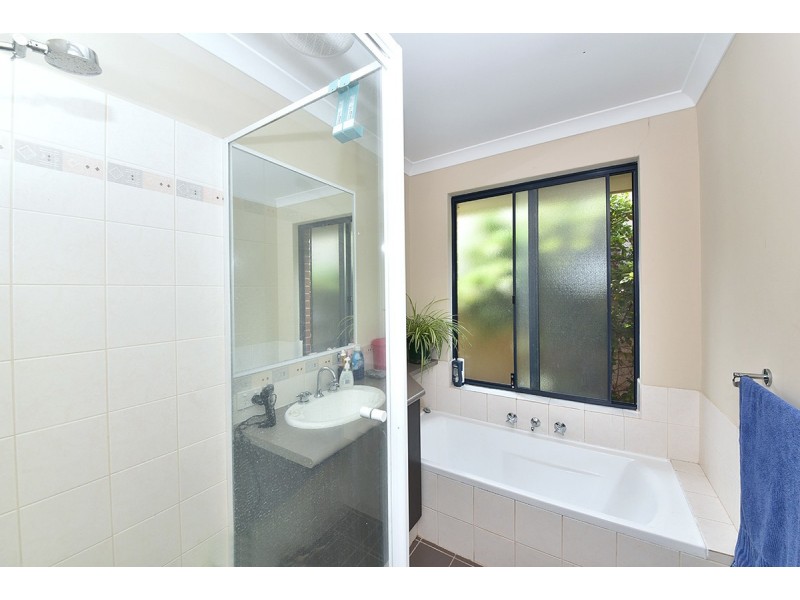 16 Tarbert Parade, Ridgewood WA 6030