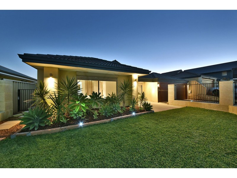 89 Camborne Parkway, Butler WA 6036