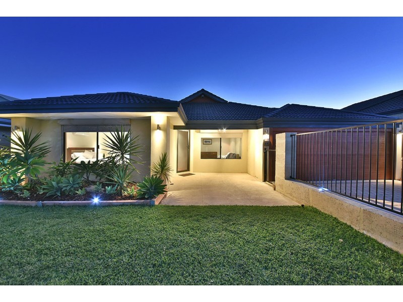 89 Camborne Parkway, Butler WA 6036