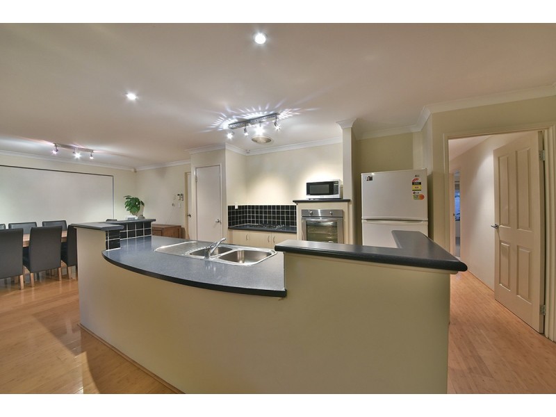 89 Camborne Parkway, Butler WA 6036