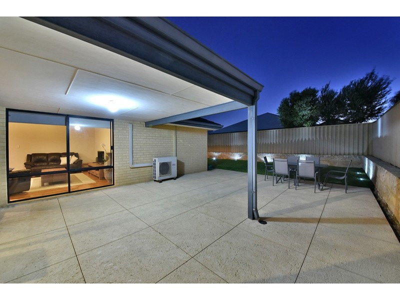 89 Camborne Parkway, Butler WA 6036