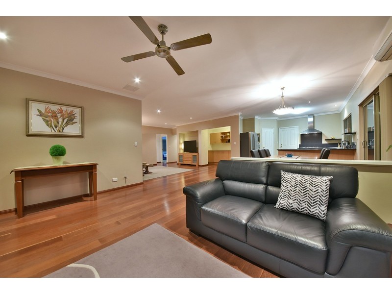 10 Prenton Street, Butler WA 6036