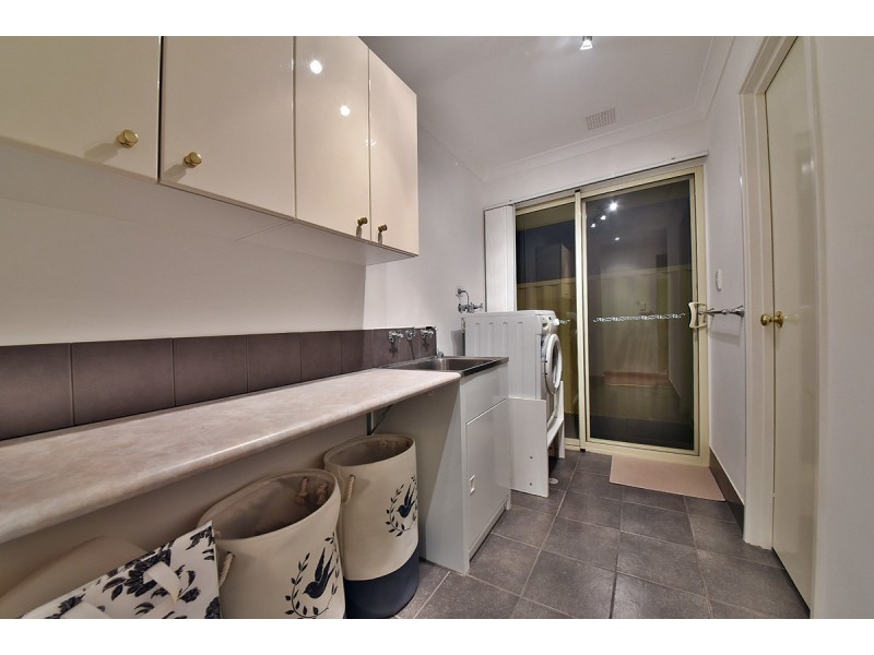 10 Prenton Street, Butler WA 6036