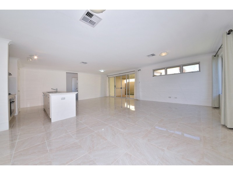 62 Randstone Parade, Butler WA 6036