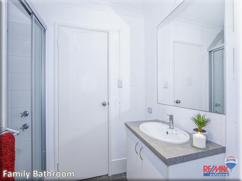 51 Eastwall Parkway, Butler WA 6036