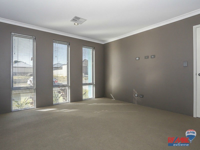 9 Bundegi Way, Two Rocks WA 6037