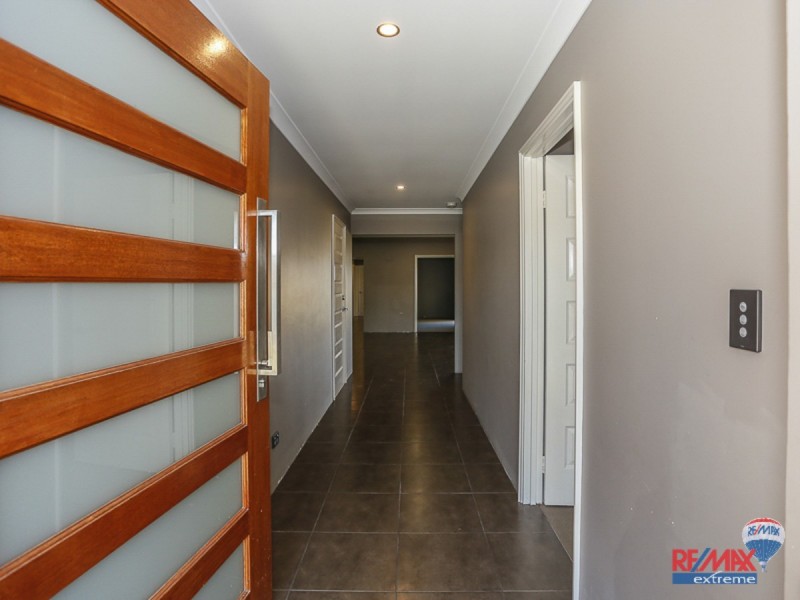 9 Bundegi Way, Two Rocks WA 6037