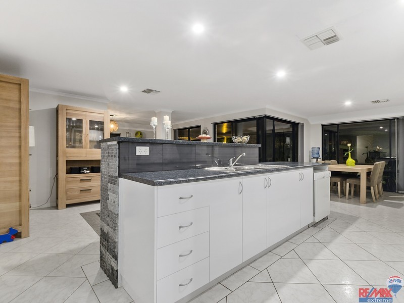 94 Kingsbridge Boulevard, Butler WA 6036