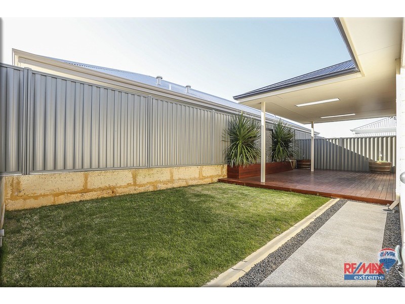 18 Minoan Way, Alkimos WA 6038